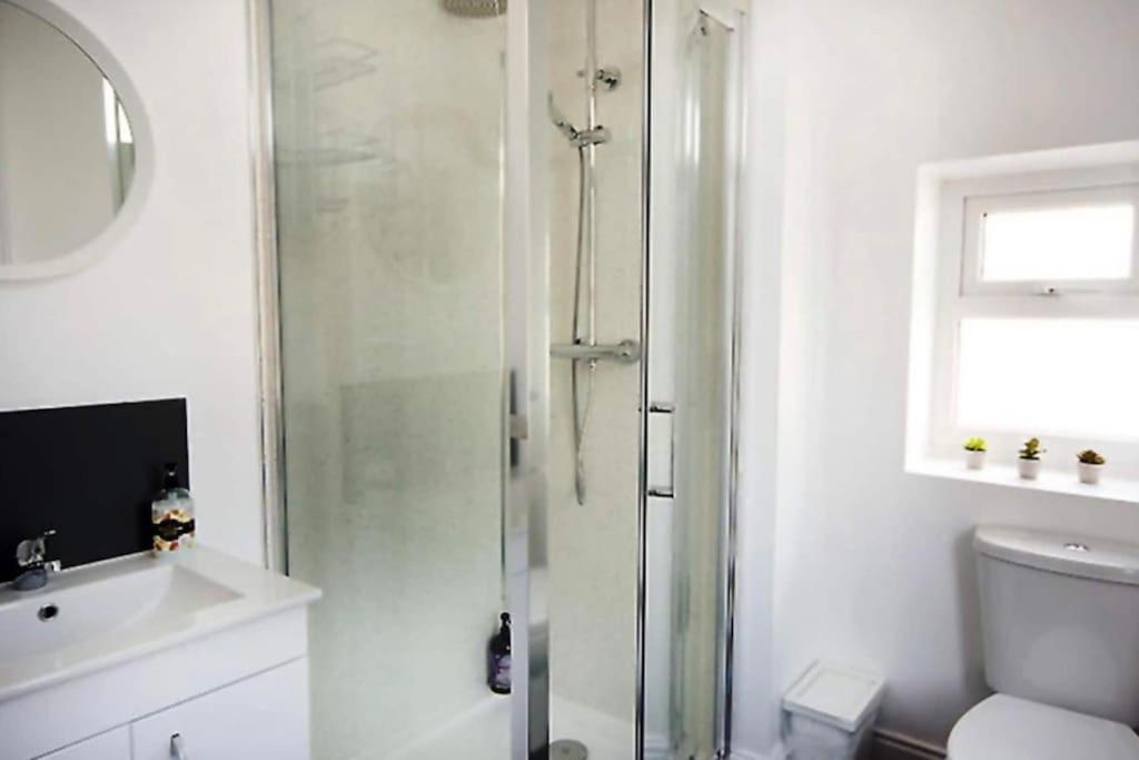 Sunny Seaside Beach House Lytham Centre Sleeps 8 Lytham St Annes Kültér fotó