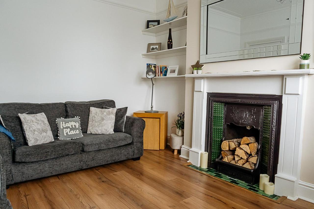 Sunny Seaside Beach House Lytham Centre Sleeps 8 Lytham St Annes Kültér fotó