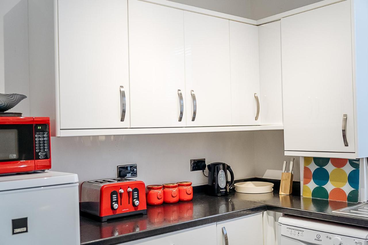 Sunny Seaside Beach House Lytham Centre Sleeps 8 Lytham St Annes Kültér fotó