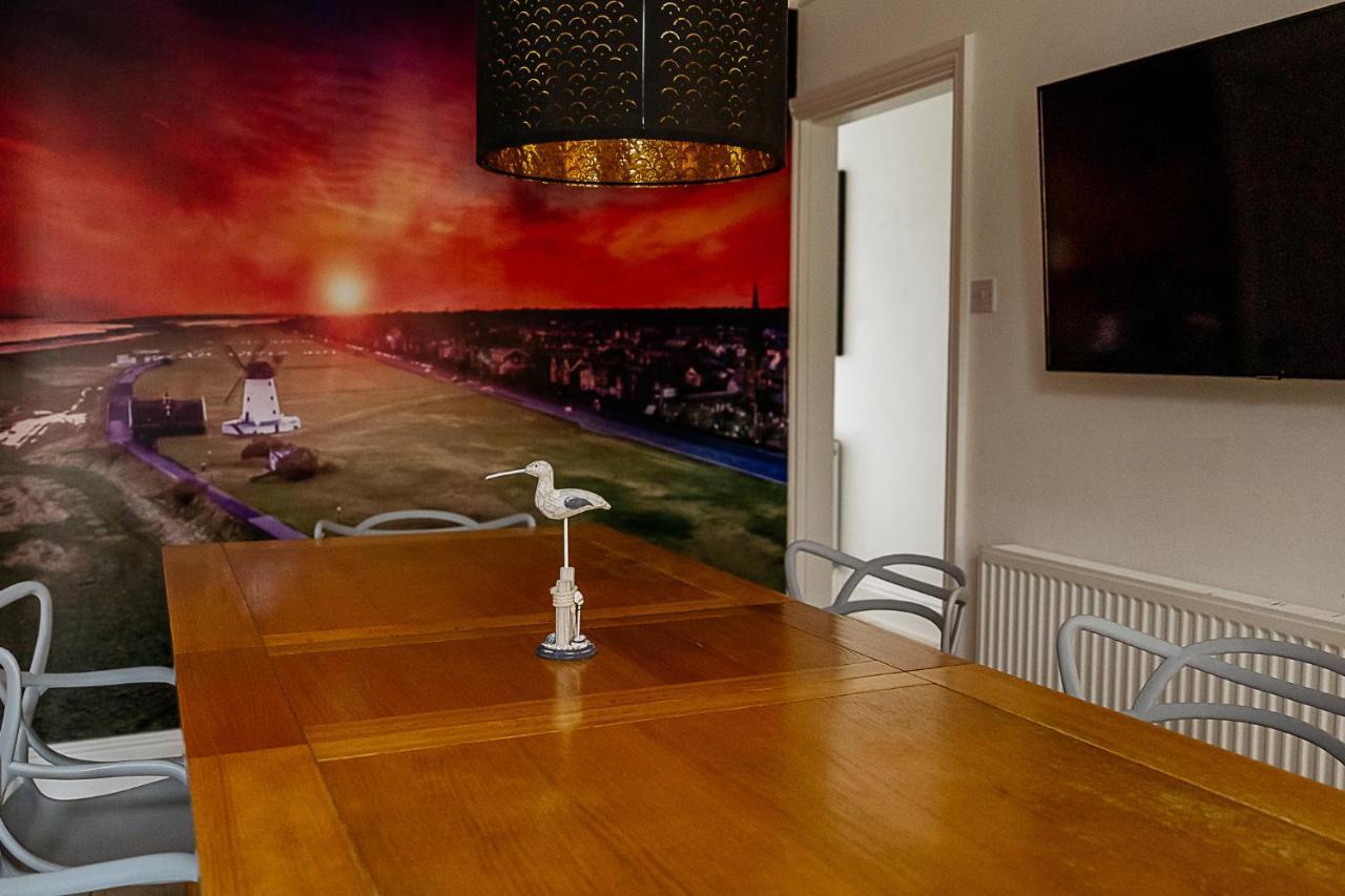Sunny Seaside Beach House Lytham Centre Sleeps 8 Lytham St Annes Kültér fotó